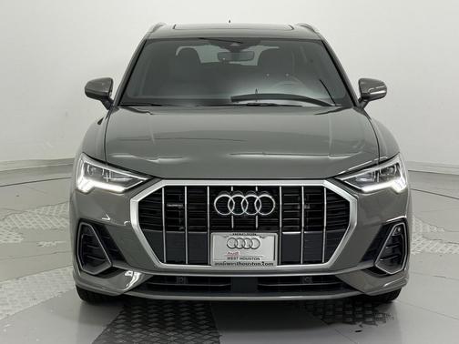 2024 Audi Q3 45 S line Premium Plus