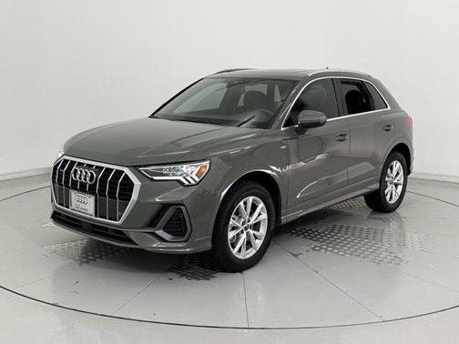 2024 Audi Q3 45 S line Premium Plus
