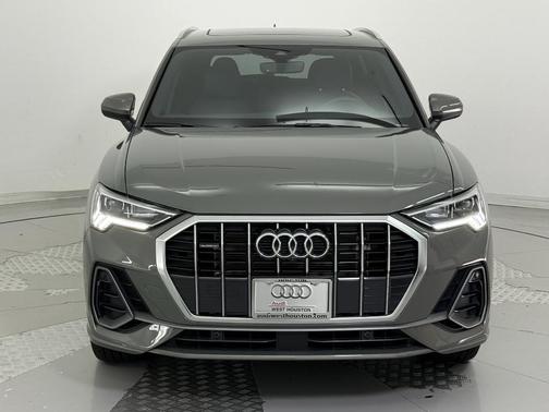 2024 Audi Q3 45 S line Premium Plus