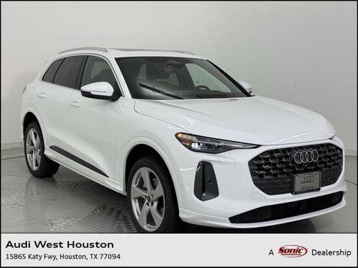 2025 Audi Q5 Premium Plus