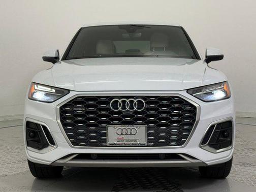 2023 Audi Q5 45 S line Premium