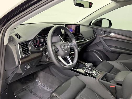 2024 Audi Q5 55 S line Premium