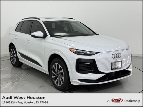 2025 Audi Q6 e-tron Premium quattro