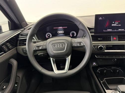 Mythos Black Metallic 2023 Audi A4 allroad 45 Premium Plus