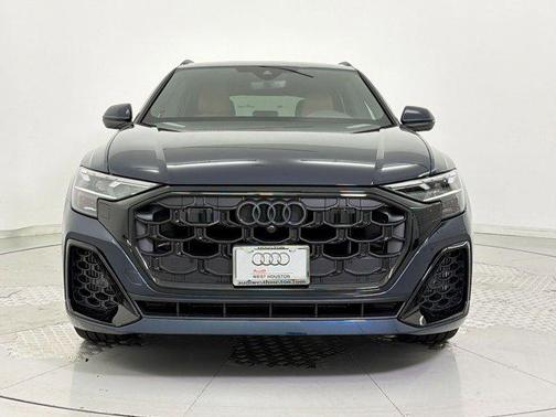Waitomo Blue Metallic 2026 Audi Q8 55 Premium Plus