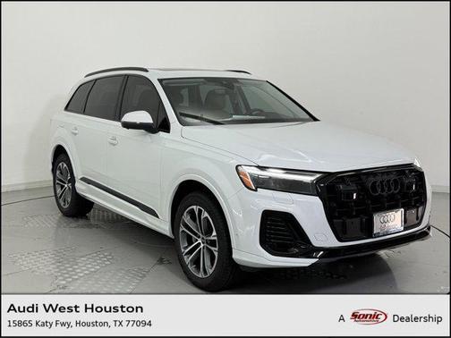 2025 Audi Q7 45 Premium Plus