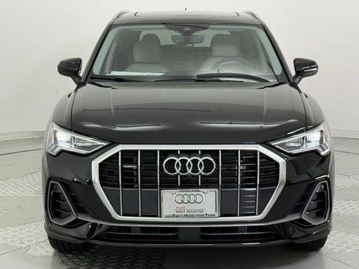2025 Audi Q3 45 S line Premium Plus