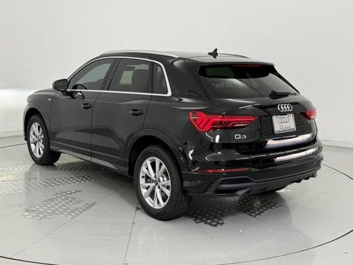 2025 Audi Q3 45 S line Premium Plus