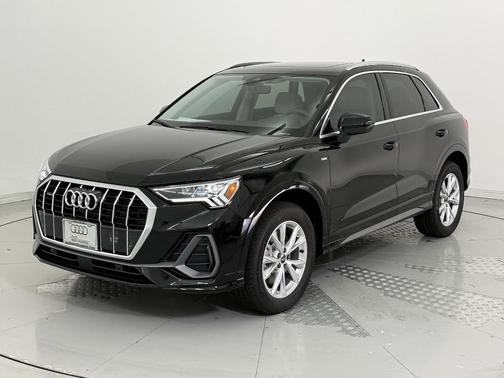 2025 Audi Q3 45 S line Premium Plus