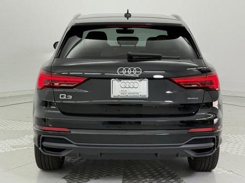 2025 Audi Q3 45 S line Premium Plus