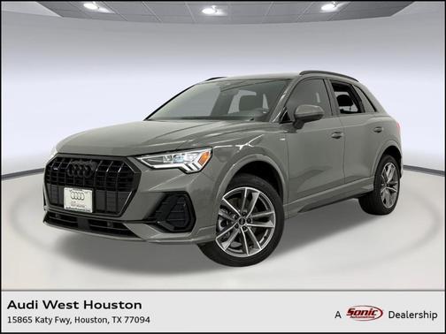 2025 Audi Q3 Premium 45 TFSI S line quattro Tiptronic