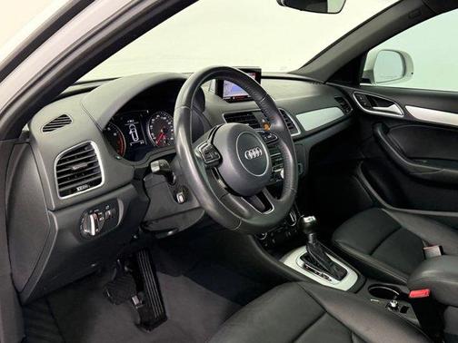 2018 Audi Q3 2.0T Premium