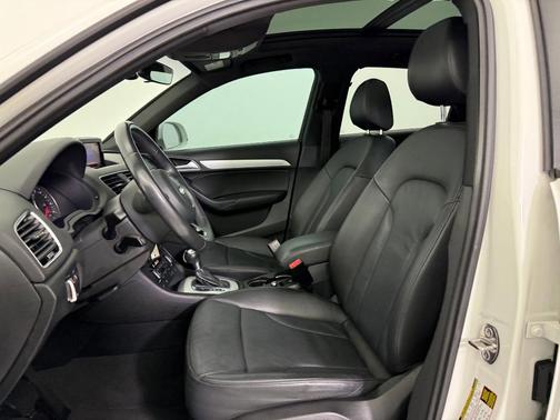 2018 Audi Q3 2.0T Premium