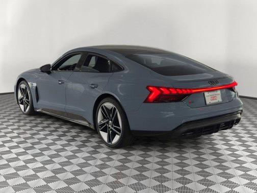 Kemora Gray Metallic 2022 Audi RS e-tron GT quattro