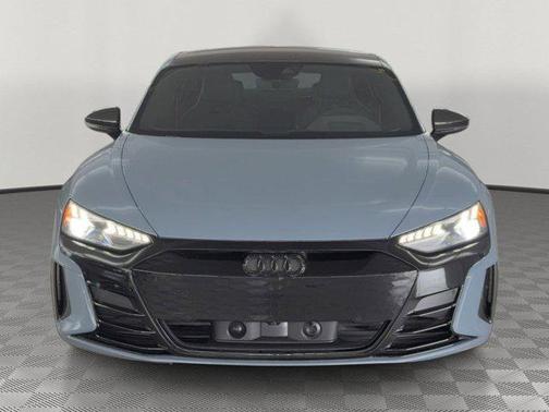 Kemora Gray Metallic 2022 Audi RS e-tron GT quattro