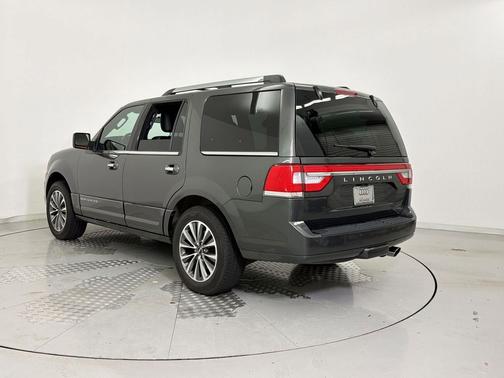 MAGNETIC GRAY METALLIC 2017 Lincoln Navigator Select