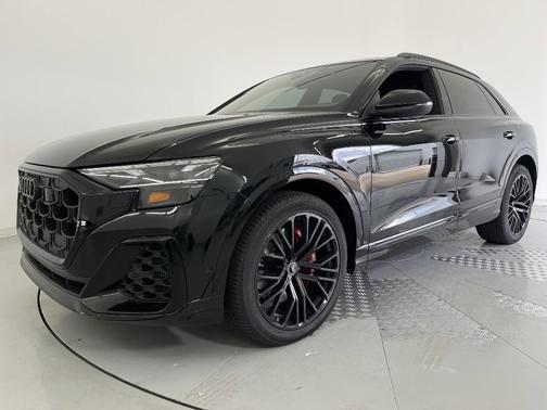 2025 Audi SQ8 4.0T Premium Plus