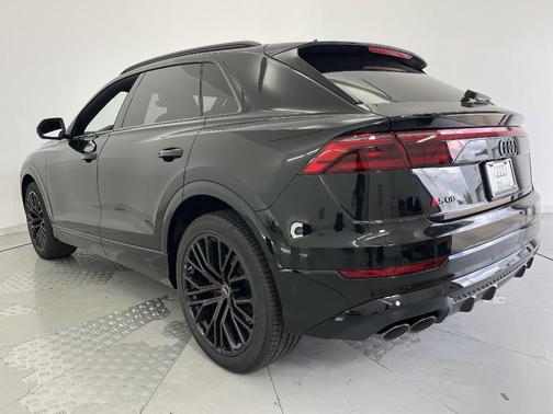 2025 Audi SQ8 4.0T Premium Plus
