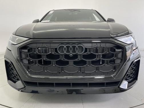 2025 Audi SQ8 4.0T Premium Plus
