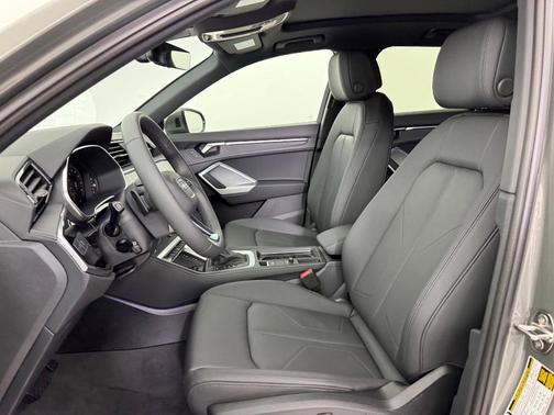 2025 Audi Q3 45 S line Premium Plus