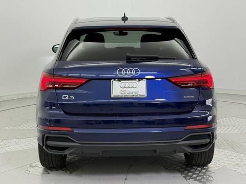 2023 Audi Q3 45 S line Premium Plus