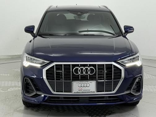 2023 Audi Q3 45 S line Premium Plus