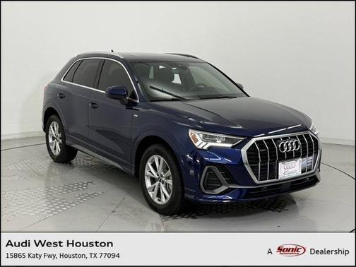 2023 Audi Q3 45 S line Premium Plus
