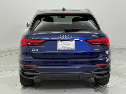 2023 Audi Q3 45 S line Premium Plus