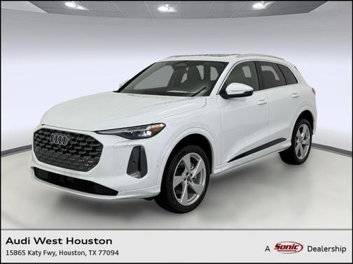 2025 Audi Q5 Premium Plus