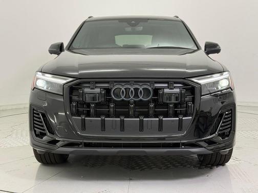 2026 Audi Q7 55 Premium Plus