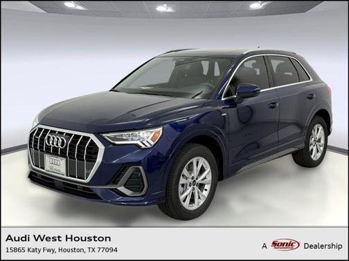 2025 Audi Q3 Premium 45 TFSI S line quattro Tiptronic