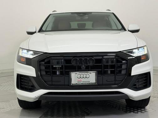 2023 Audi Q8 55 Premium