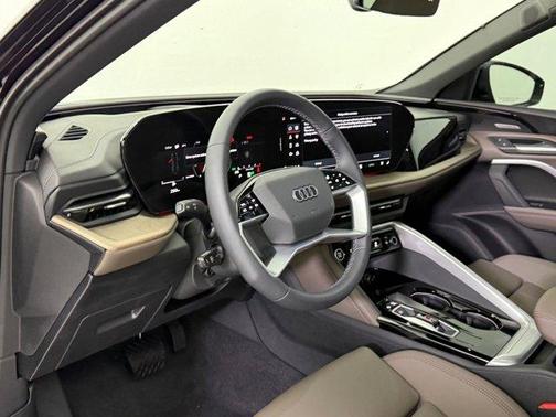 2025 Audi Q5 Premium Plus TFSI quattro S tronic