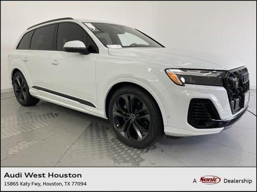 2025 Audi Q7 55 Premium Plus