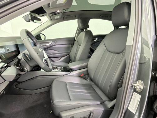 6Y6Y 2026 Audi A5 Premium TFSI quattro S tronic