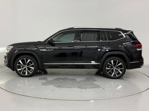 2025 Volkswagen Atlas 2.0T SEL Premium R-Line 4MOTION