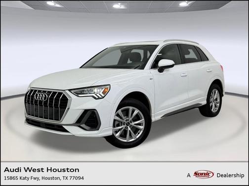 2024 Audi Q3 Premium 45 TFSI S line quattro Tiptronic