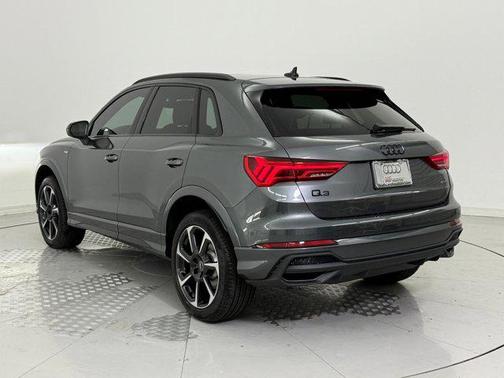 2025 Audi Q3 45 S line Premium Plus