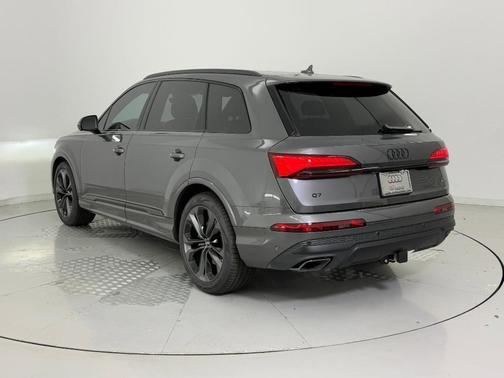 2026 Audi Q7 55 Prestige