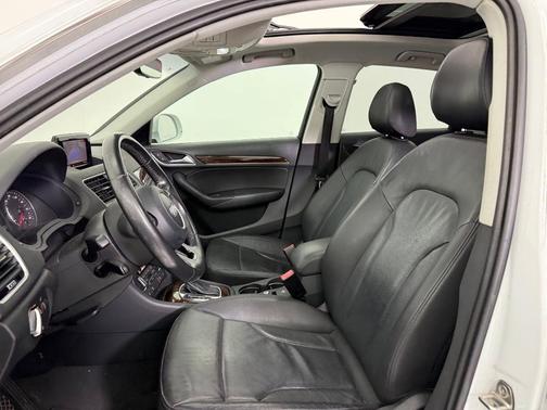 2017 Audi Q3 2.0T Premium Plus