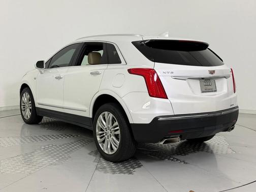 2019 Cadillac XT5 Premium Luxury