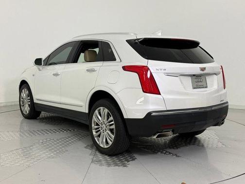 2019 Cadillac XT5 Premium Luxury
