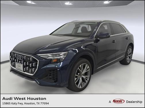 2025 Audi Q8 55 Premium