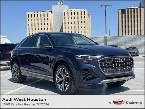 2025 Audi Q8 55 Premium