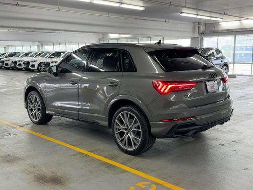 2025 Audi Q3 45 S line Premium Plus