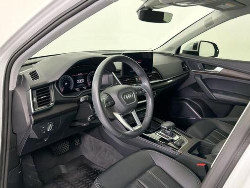 White 2023 Audi Q5 45 S line Premium Plus