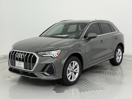 2025 Audi Q3 Premium 45 TFSI S line quattro Tiptronic