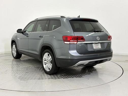 Platinum Gray Metallic 2019 Volkswagen Atlas 3.6L SE w/Technology