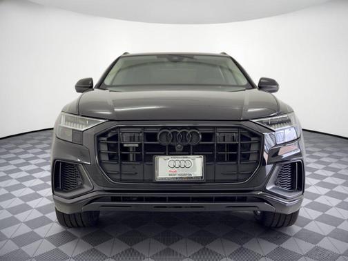 Mythos Black Metallic 2023 Audi Q8 55 Premium Plus