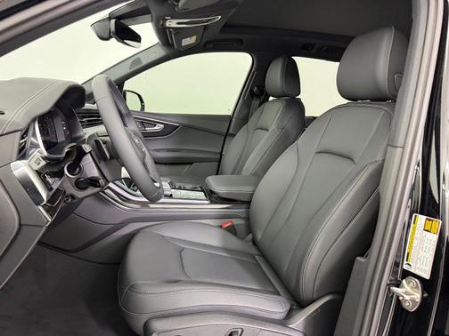 2026 Audi Q7 55 Premium Plus